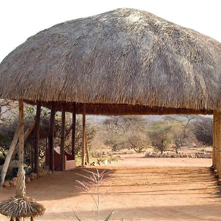 Samburu Sopa Lodge Archers Post Kültér fotó