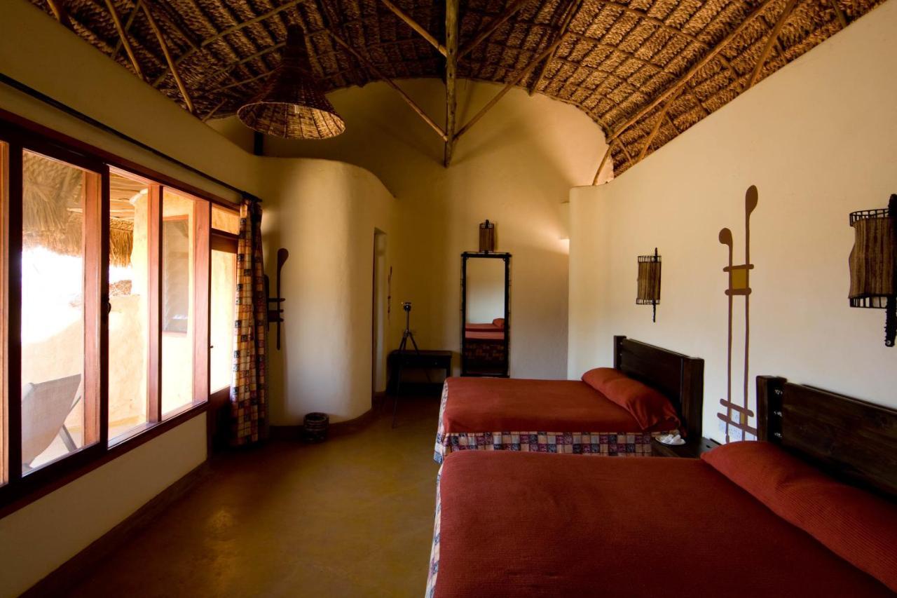 Samburu Sopa Lodge Archers Post Kültér fotó
